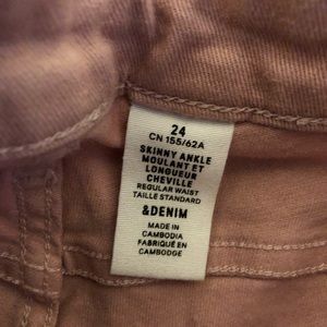 SIZE- 24 H&M Salmon Jeans